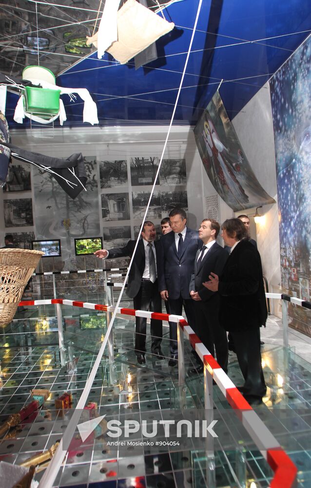 Medvedev attends Chernobyl anniversary events