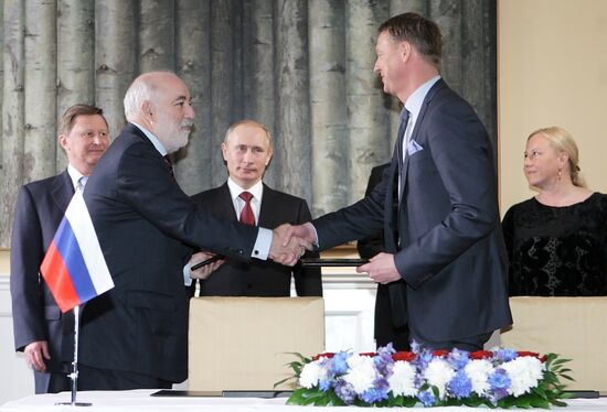 Vladimir Putin on working visit to Stockholm