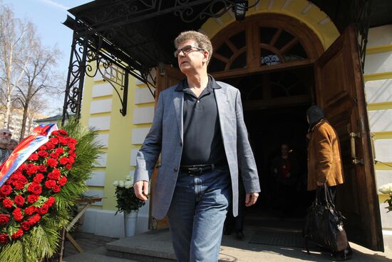 Funeral service for People's Artist of Russia Mikhail Kozakov