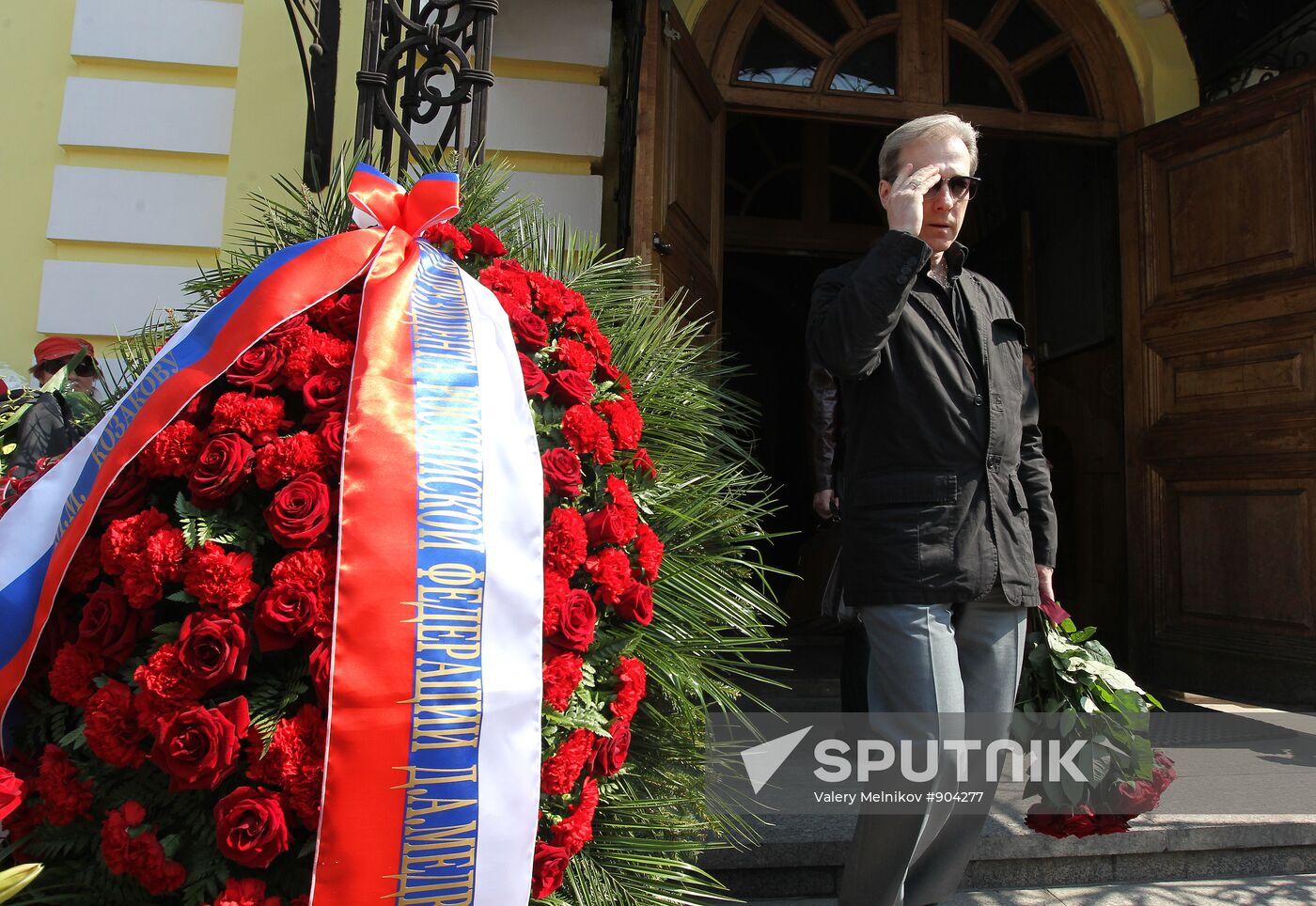Funeral service for People's Artist of Russia Mikhail Kozakov