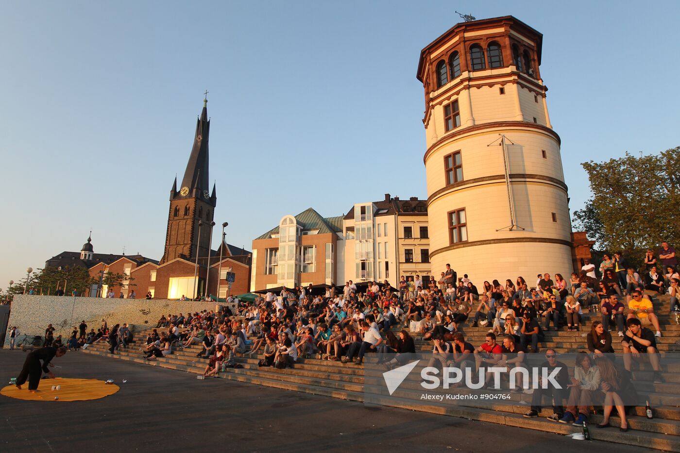 Citizens on an embankment in Dusseldorf