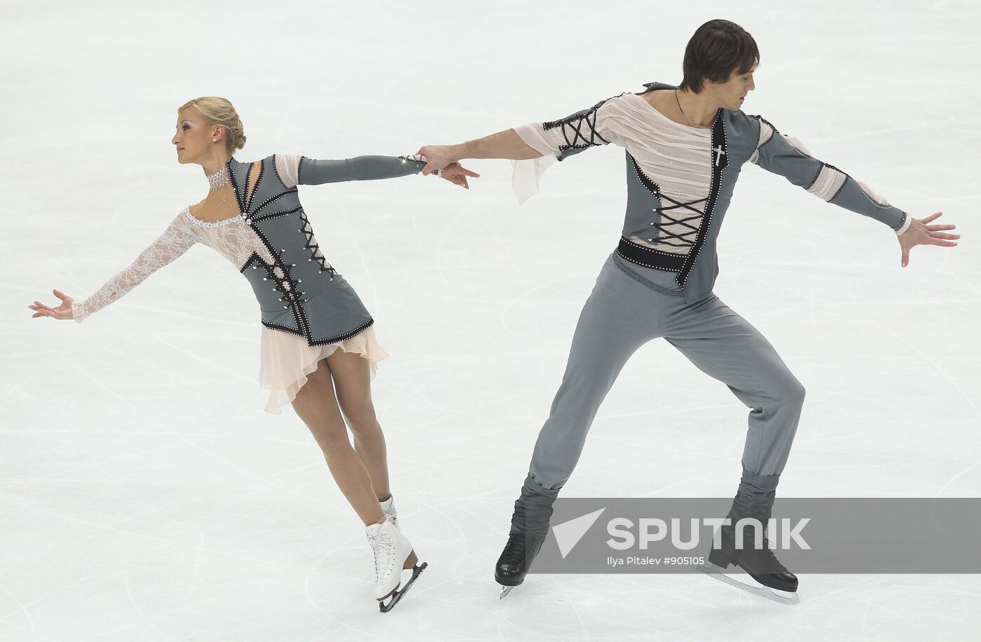 World Figure Skating Championships. Pairs. Free Skating
