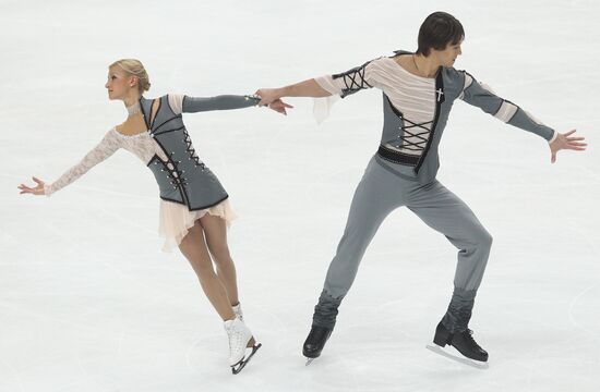 World Figure Skating Championships. Pairs. Free Skating
