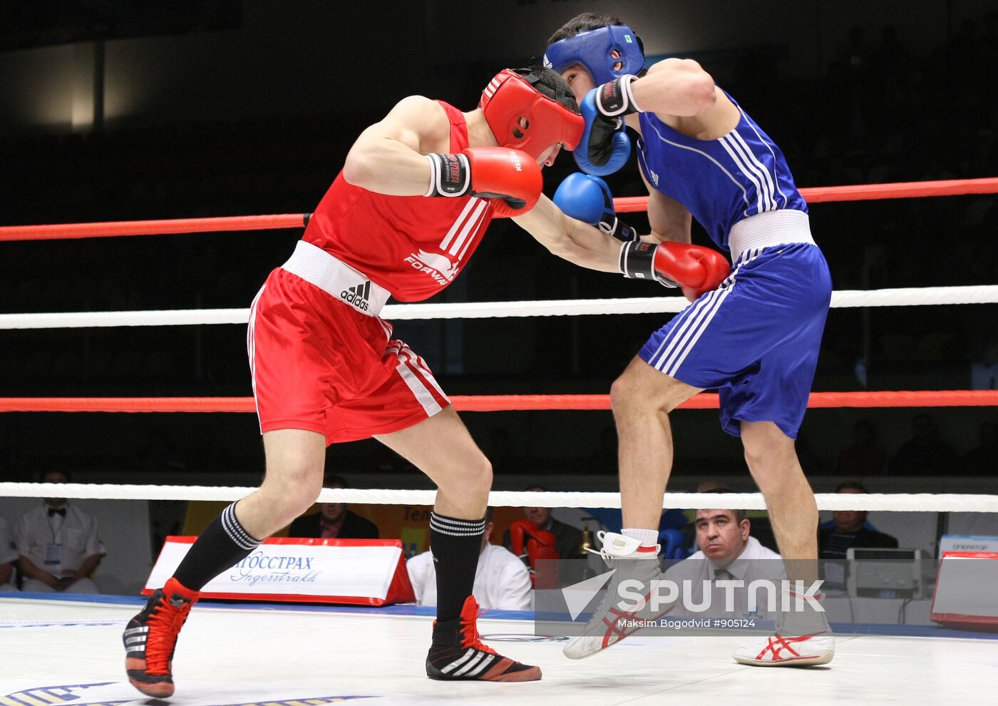 Artyom Chebotarev, Dmitry Bivol