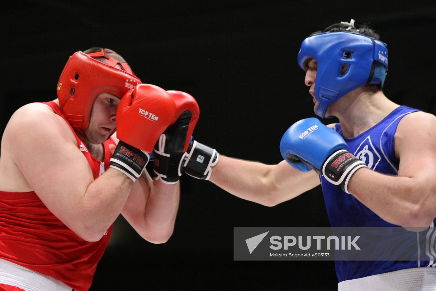 Sergey Kuzmin, Magomed Omarov