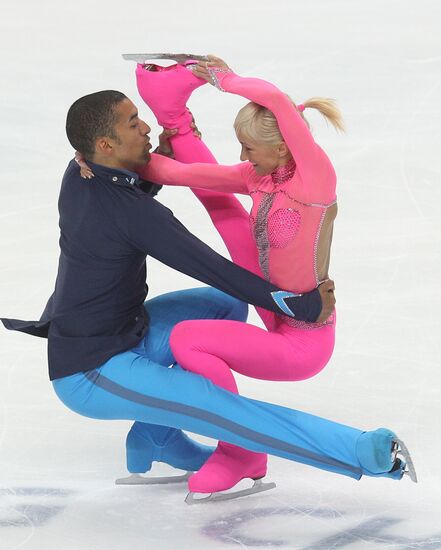 World Figure Skating Championships. Pairs. Free Skating