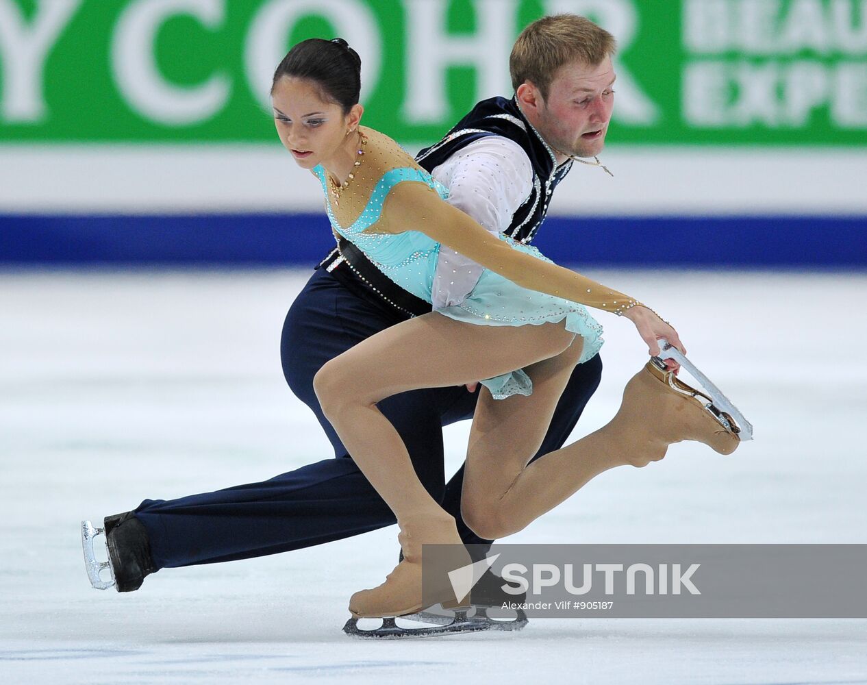 World Figure Skating Championships. Pairs. Free Skating
