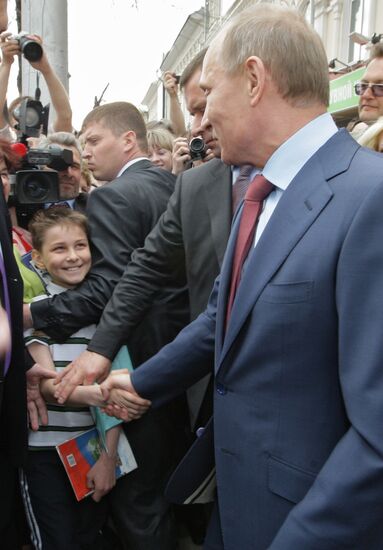 Vladimir Putin visits Volga Federal District