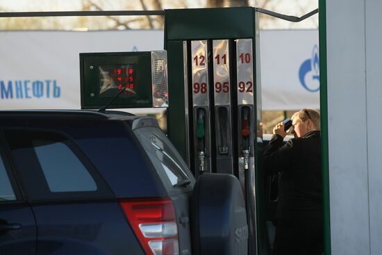 Gas station operation in Russia's regions