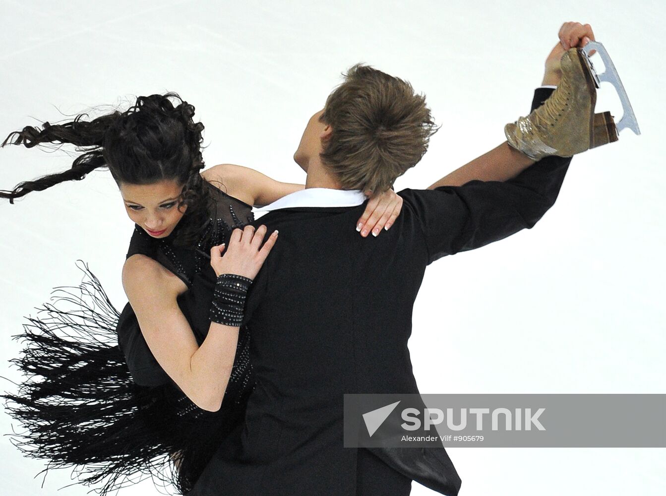 Yelena Ilyinykh and Nikita Katsalapov