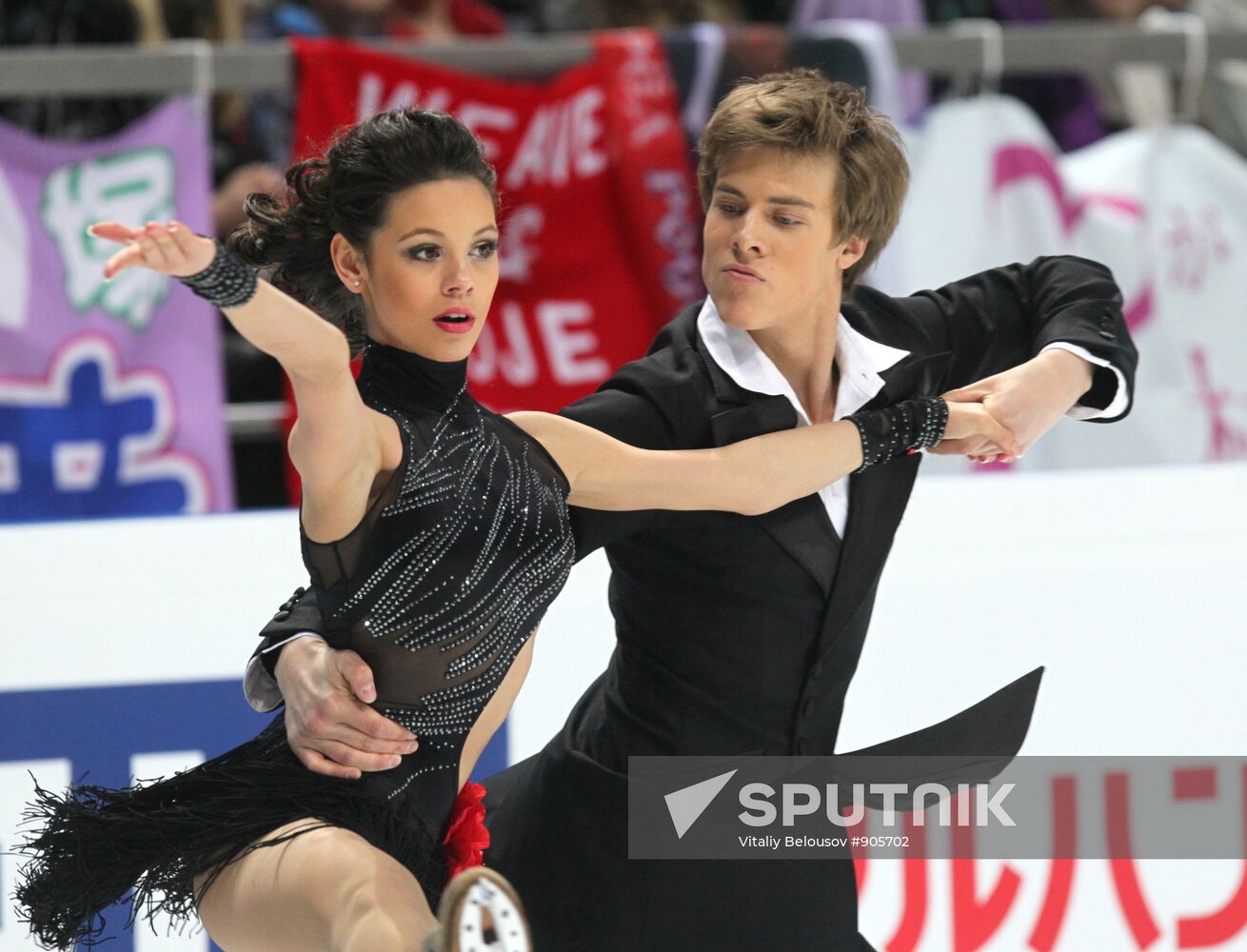 Yelena Ilyinykh and Nikita Katsalapov