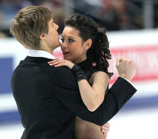 Yelena Ilyinykh and Nikita Katsalapov