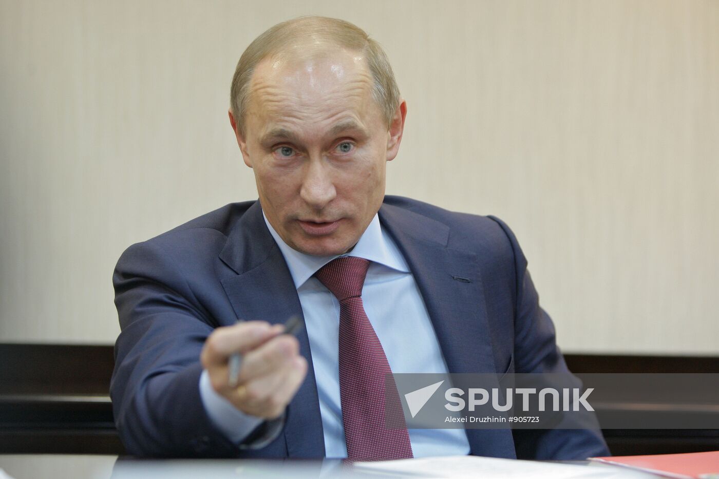 Vladimir Putin tours Volga Federal District