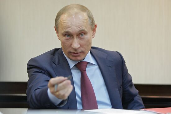 Vladimir Putin tours Volga Federal District