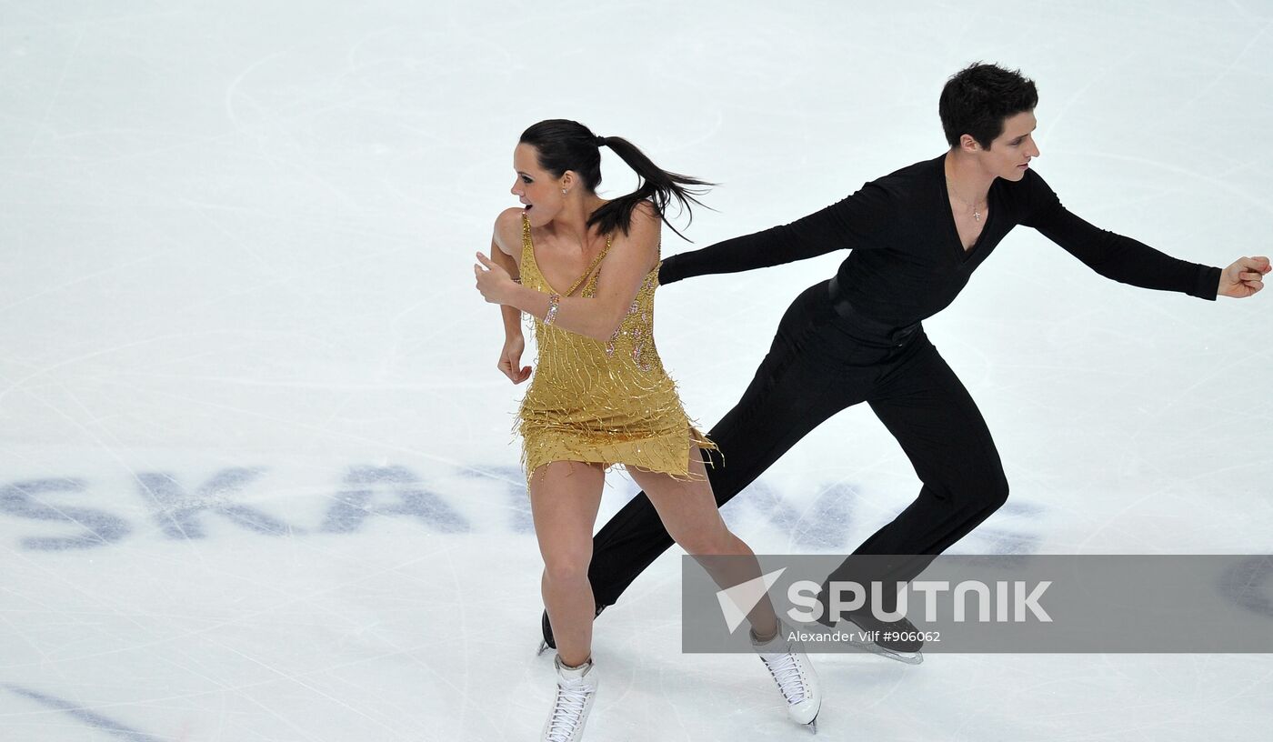 Tessa Virtue and Scott Moir