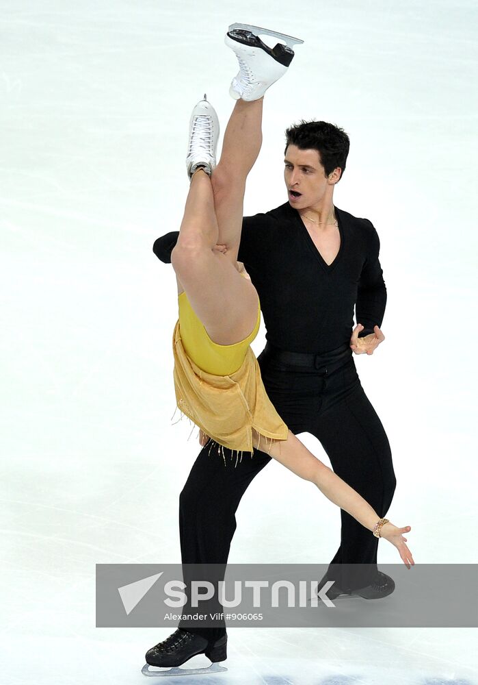 Tessa Virtue and Scott Moir