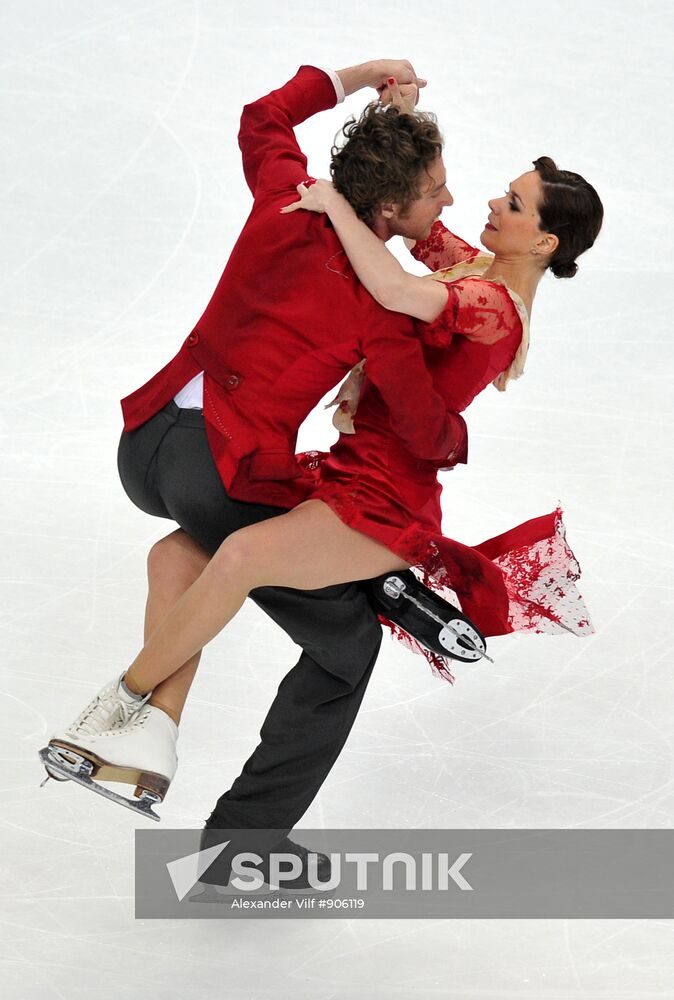 Natalie Pechalat and Fabian Bourzat