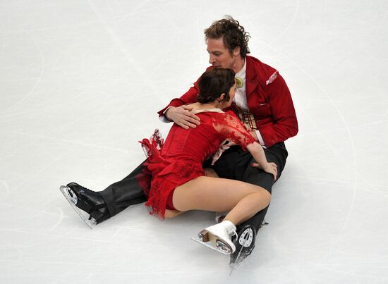 Natalie Pechalat and Fabian Bourzat