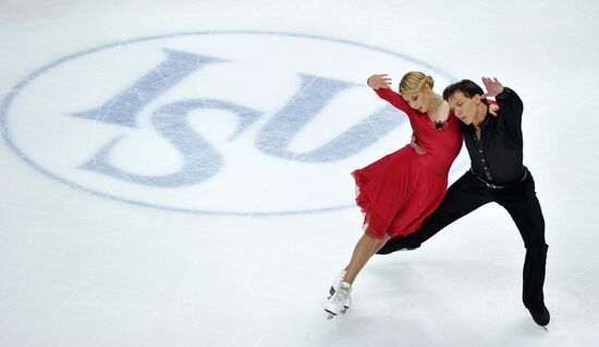 Ekaterina Bobrova and Dmitry Solovyov