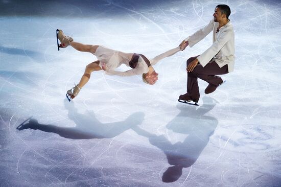 Aliona Sacvhenko and Robert Szolkowy