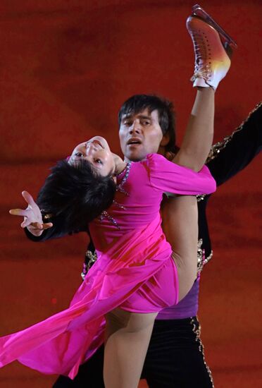 Figure skating. Demonstration performances in St. Petersburg