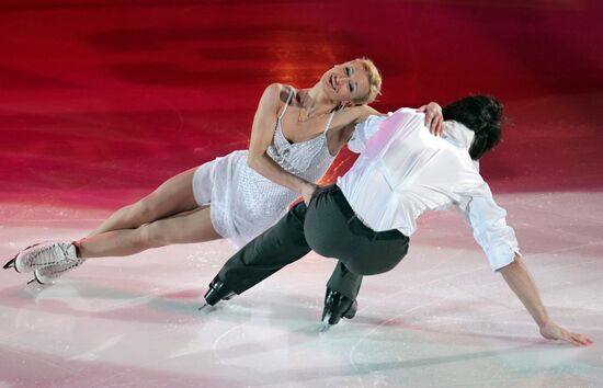 Figure skating. Demonstration performances in St. Petersburg