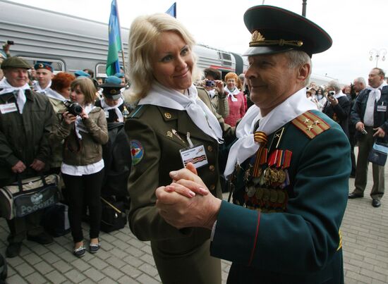 War veterans-carrying Memory Train leaves Kaliningrad