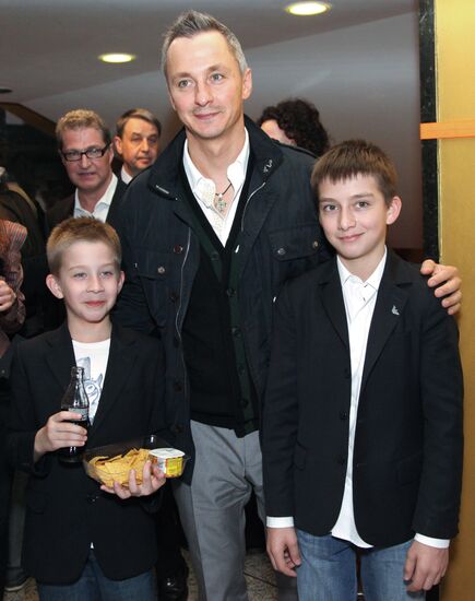 Stepan Mikhalkov and his children