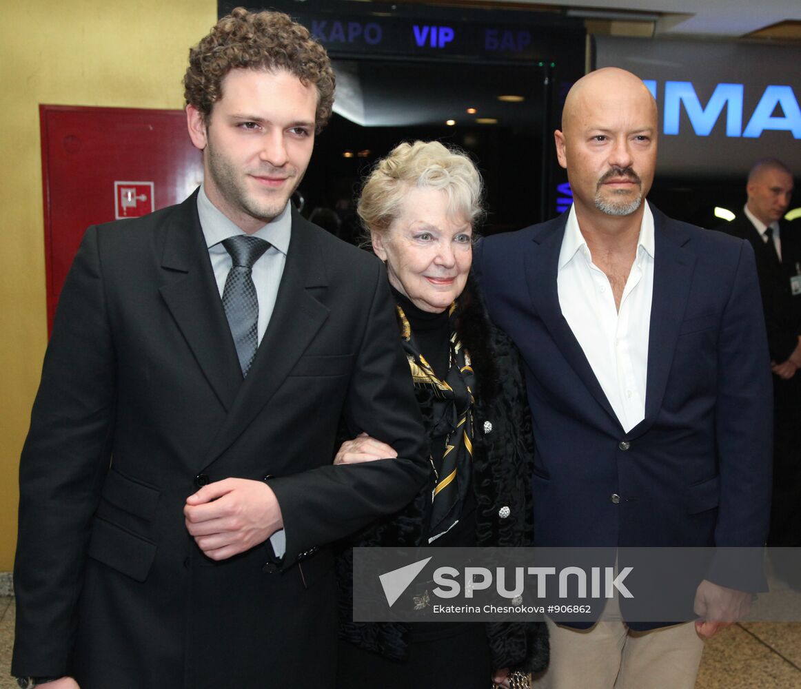 Konstantin Kryukov, Irina Skobtseva and Fyodor Bondarchuk