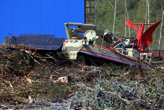 Russian Emergency Ministry showcases new technical developments