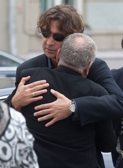 Paying last respects to Alexander Lazarev
