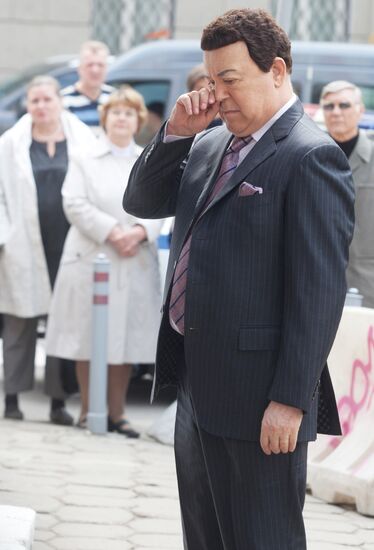 Paying last respects to Alexander Lazarev