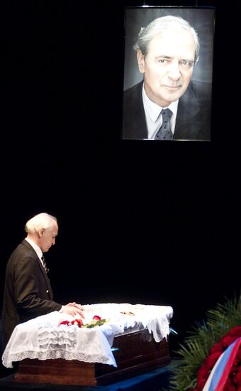 Funeral service for People's Artist of Russia Alexander Lazarev