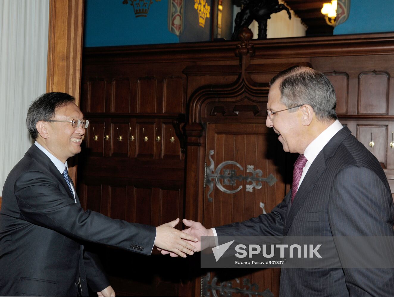 Sergei Lavrov meets Yang Jiechi