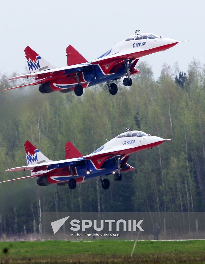 Strizhi aerobatic display team celebrate their anniversary