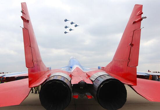 Strizhi aerobatic display team celebrate their anniversary