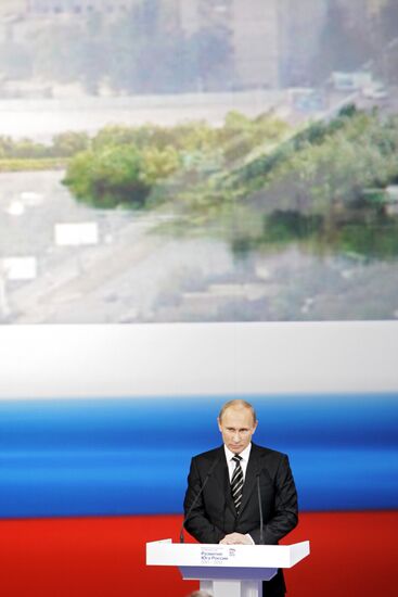 Vladimir Putin visits Southern Federal District