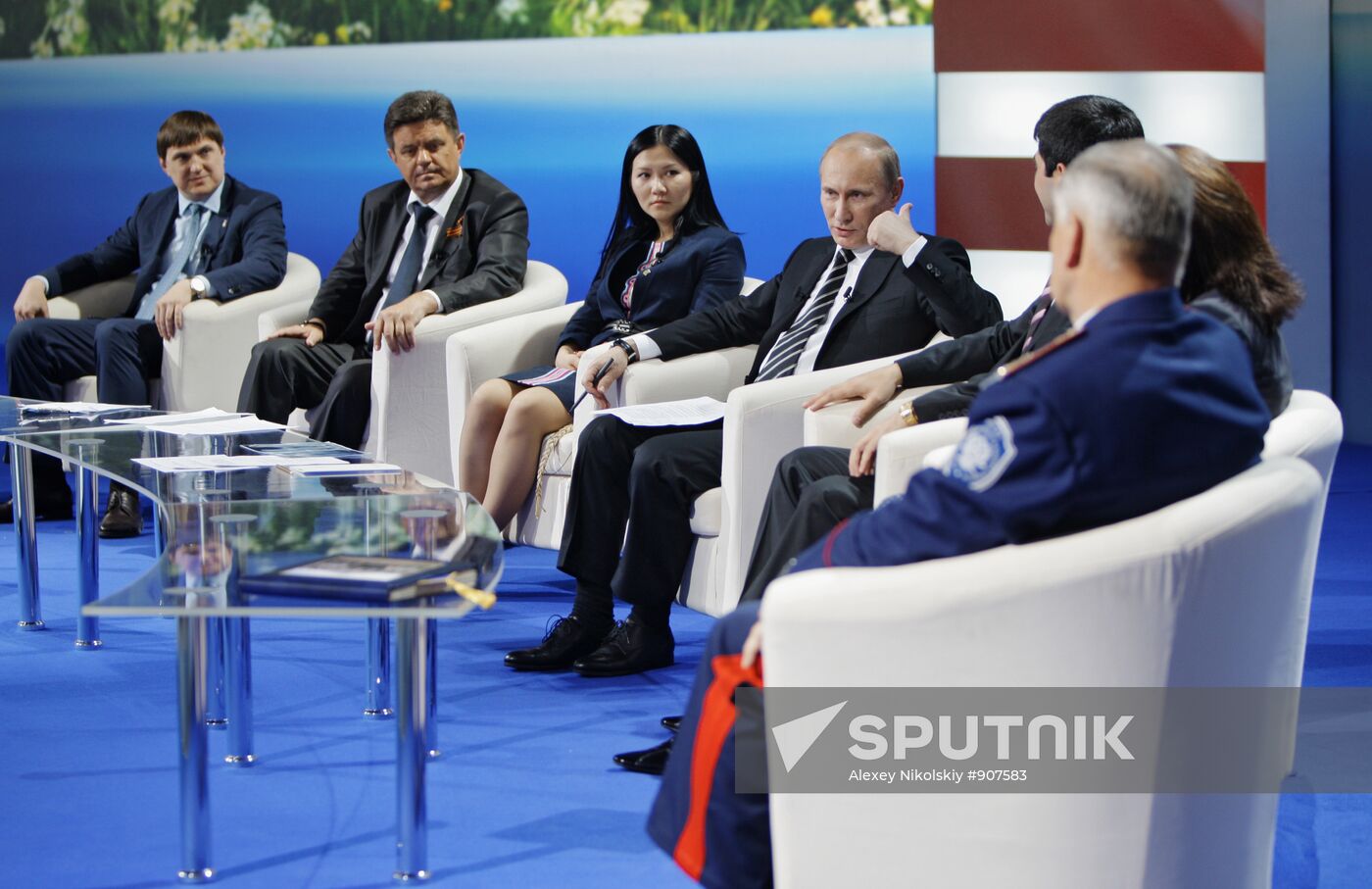 Vladimir Putin tours Southern Federal District