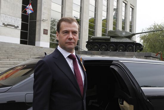 Dmitry Medvedev visits Russian Armed Forces Central Museum