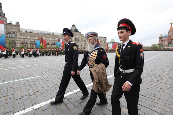 Military parade on 66th anniversary of Victory in WWII