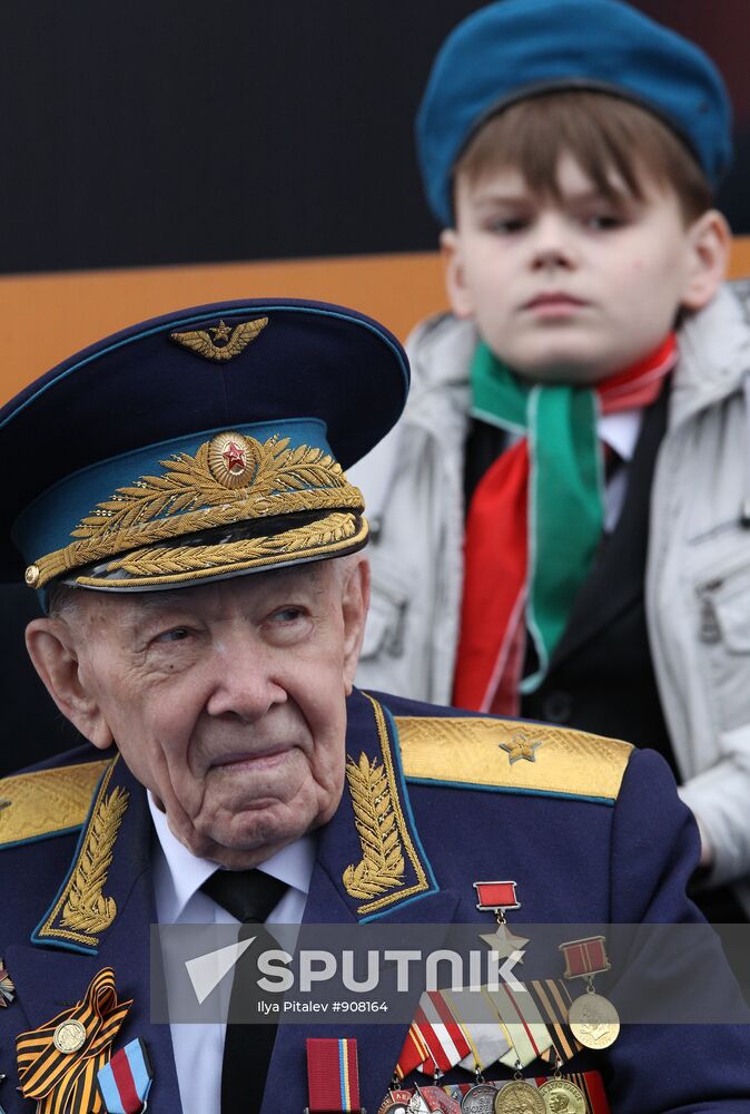 Military parade on 66th anniversary of Victory in WWII