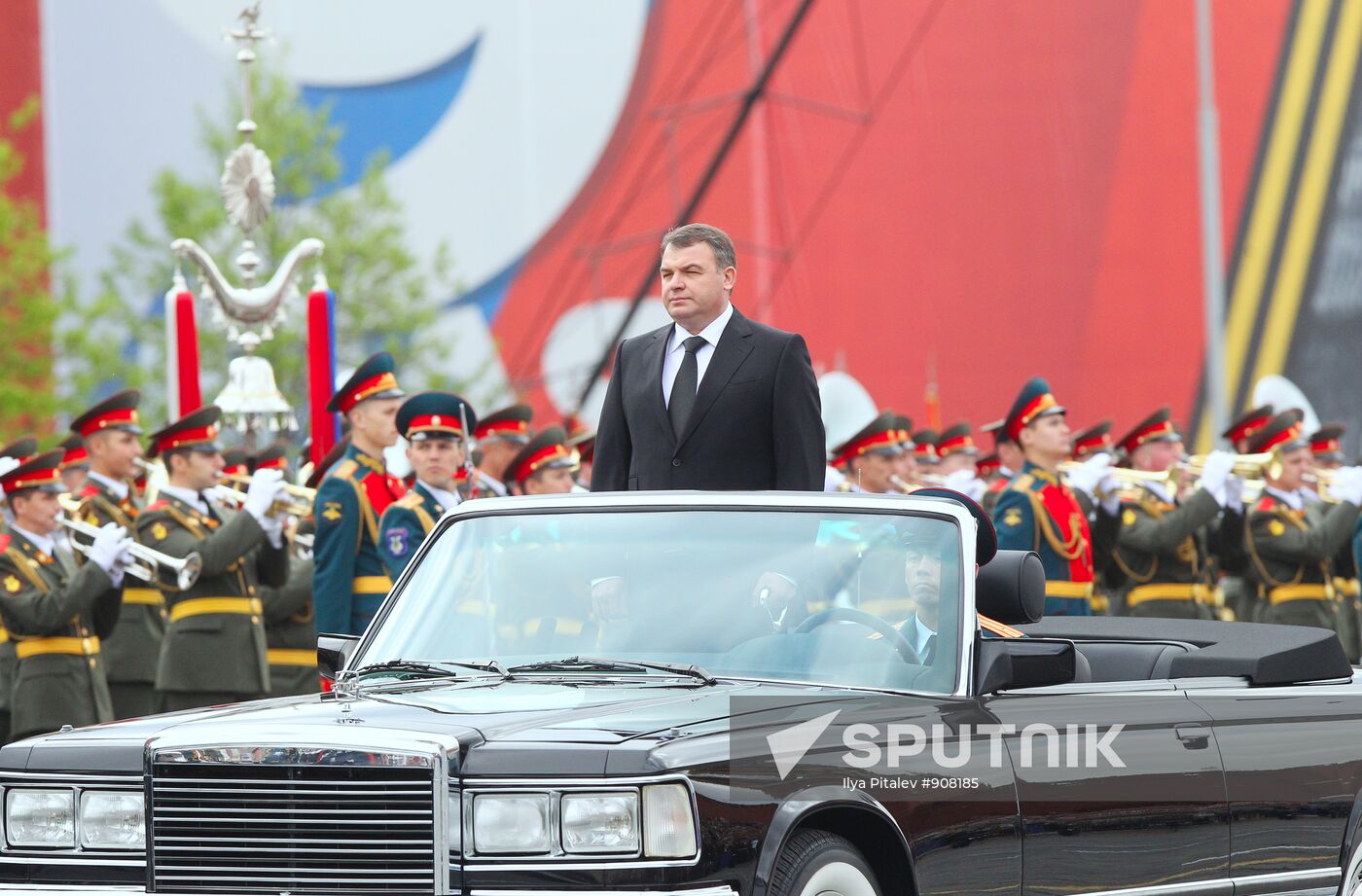 Military parade on 66th anniversary of Victory in WWII