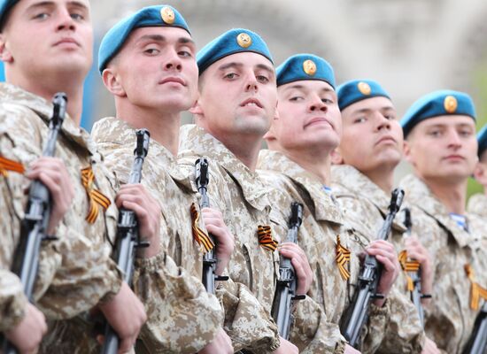 Military parade on 66th anniversary of Victory in WWII