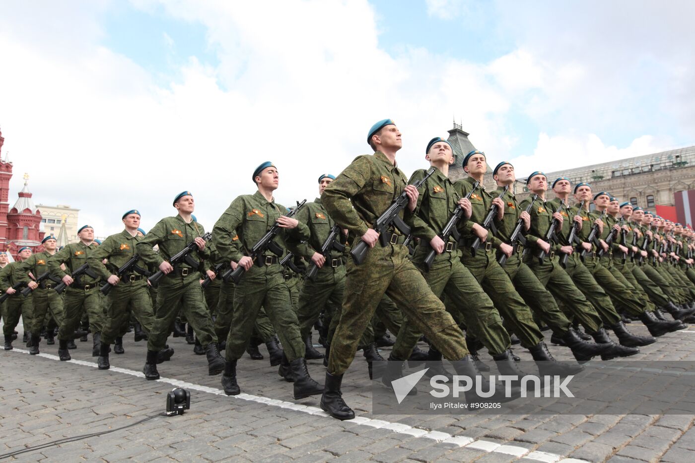 Military parade on 66th anniversary of Victory in WWII