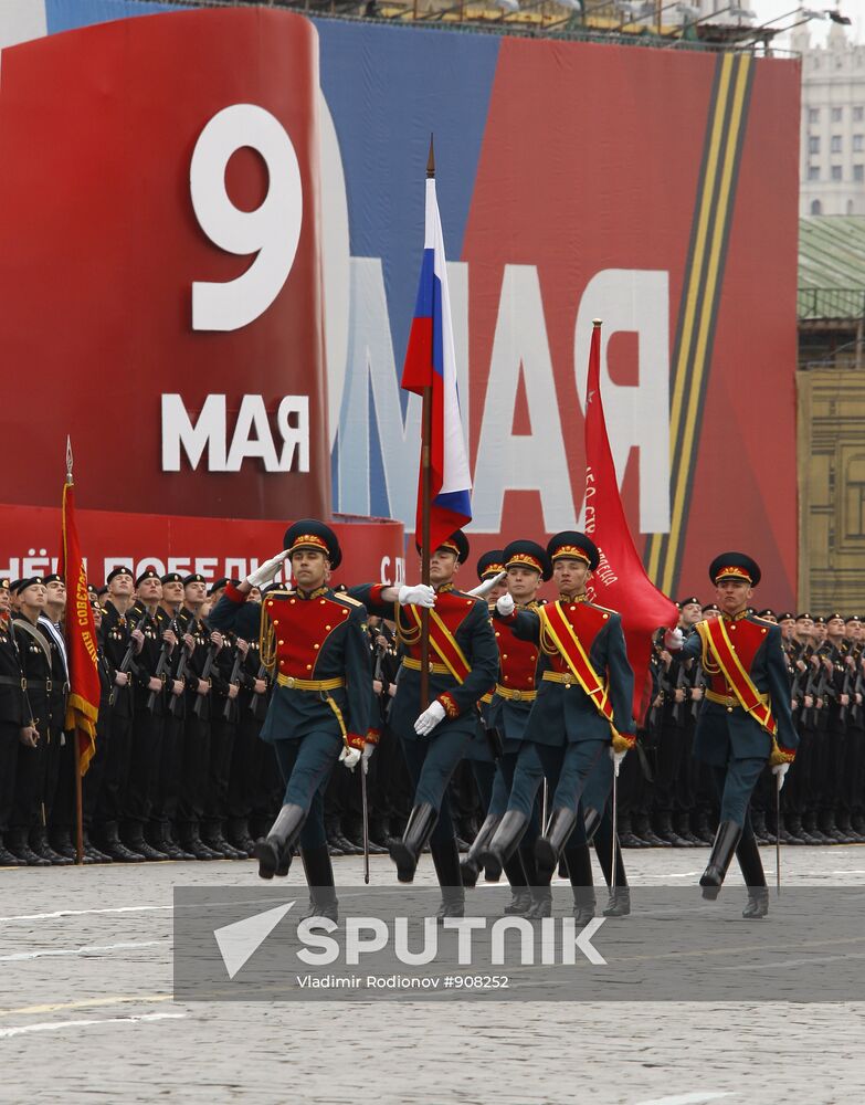 Military parade on 66th anniversary of Victory in WWII