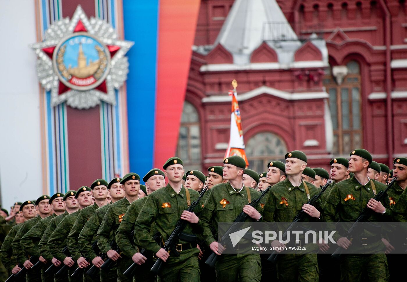 Military parade on 66th anniversary of Victory in WWII