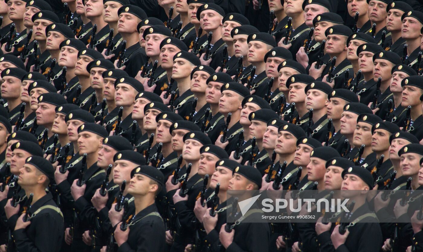 Military parade marking the 66th anniversary of Victory in WWII