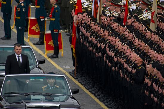 Military parade marking the 66th anniversary of Victory in WWII