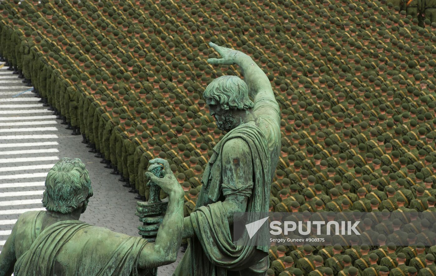 Military parade marking the 66th anniversary of Victory in WWII