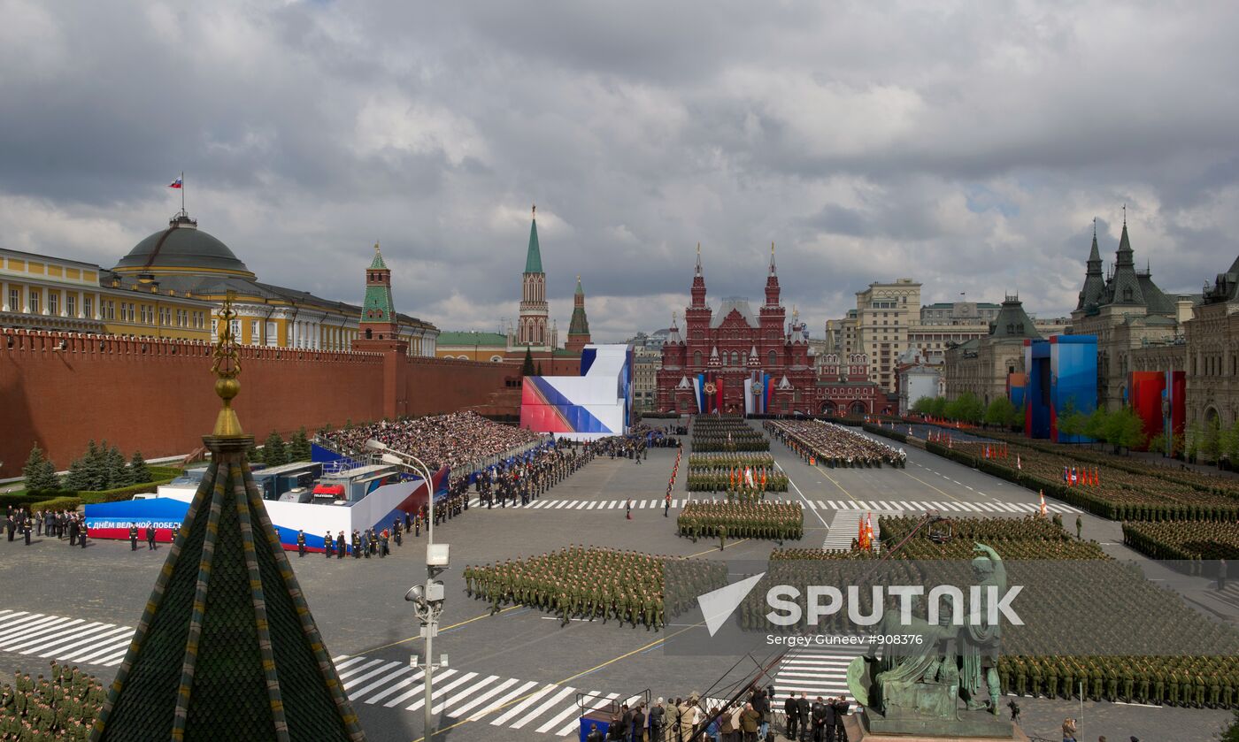 Military parade marking the 66th anniversary of Victory in WWII
